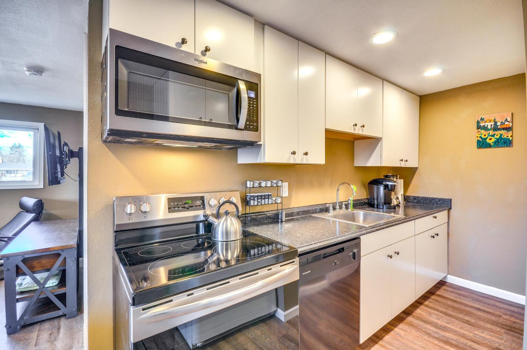 Estacada Home - Near Milo Mciver State Park! Экстерьер фото